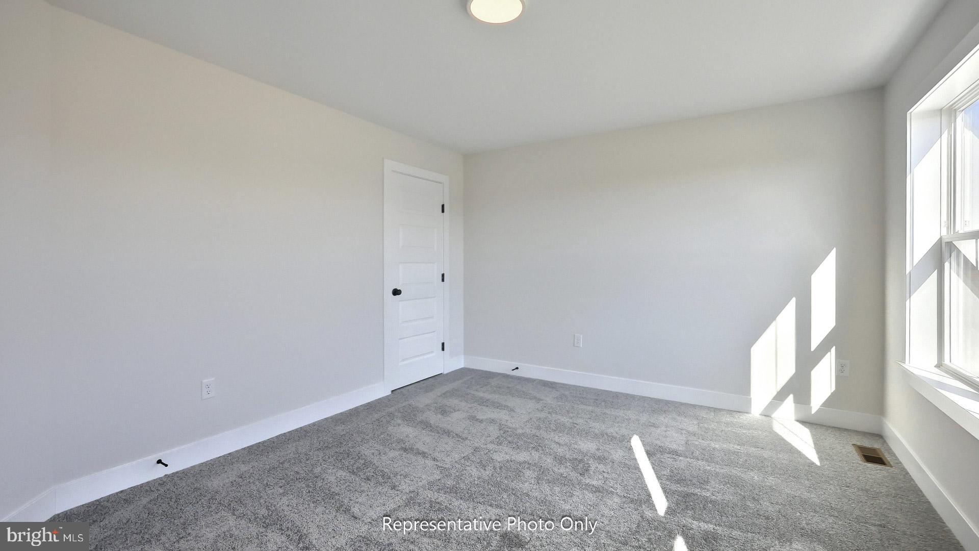 EDGEMONT PRESERVE - Residential