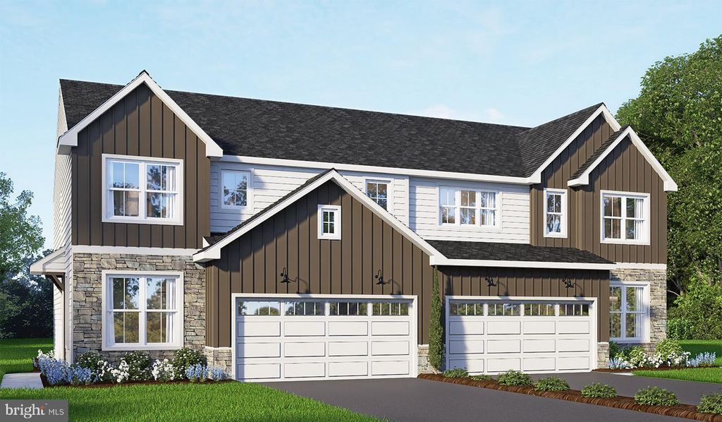 Photo of 37 Canterbury Lane, ANNVILLE, PA 17003 (MLS # PALN2024334)