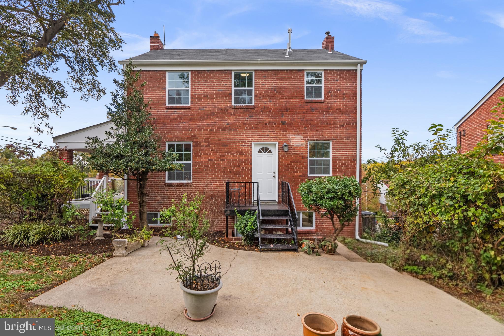 MICHIGAN PARK - Residential