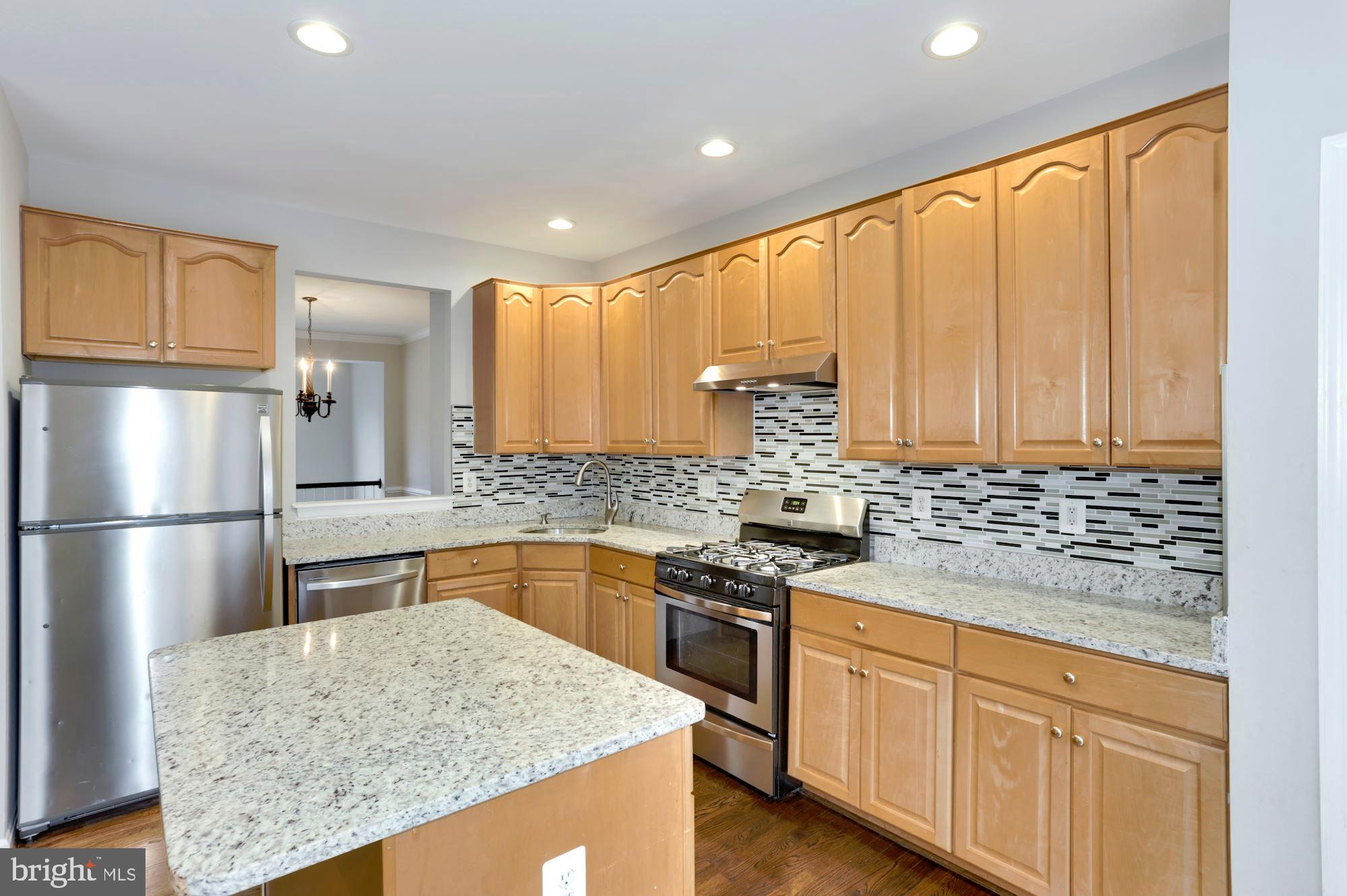 GREAT FALLS CHASE - Residential Lease