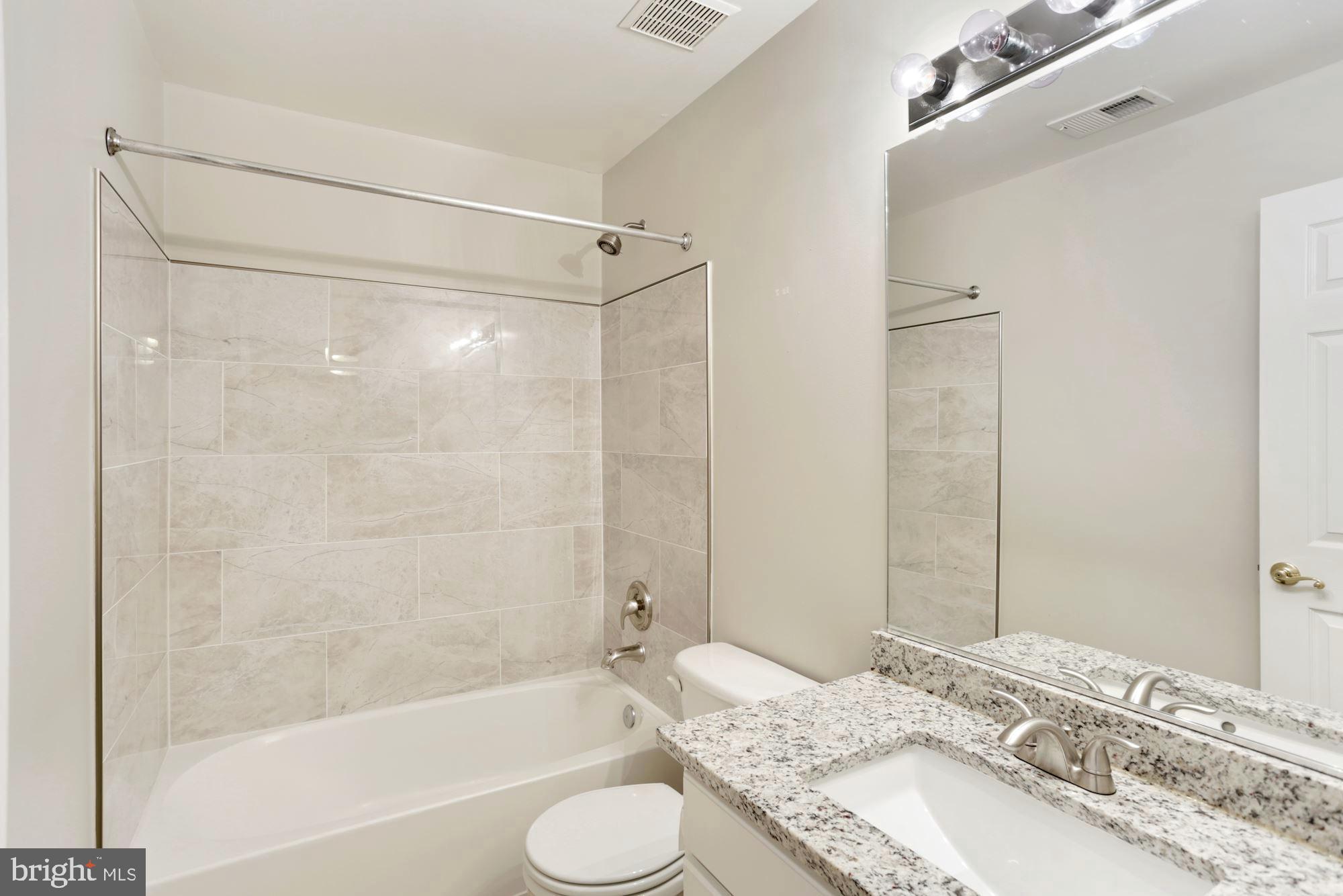 GREAT FALLS CHASE - Residential Lease