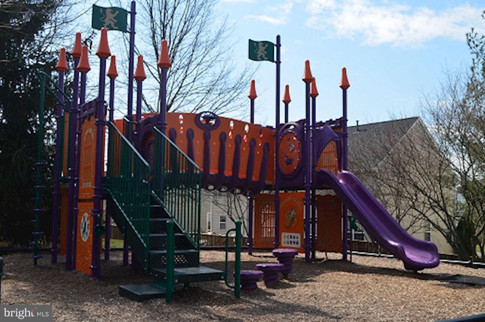 GREAT FALLS CHASE - Residential Lease