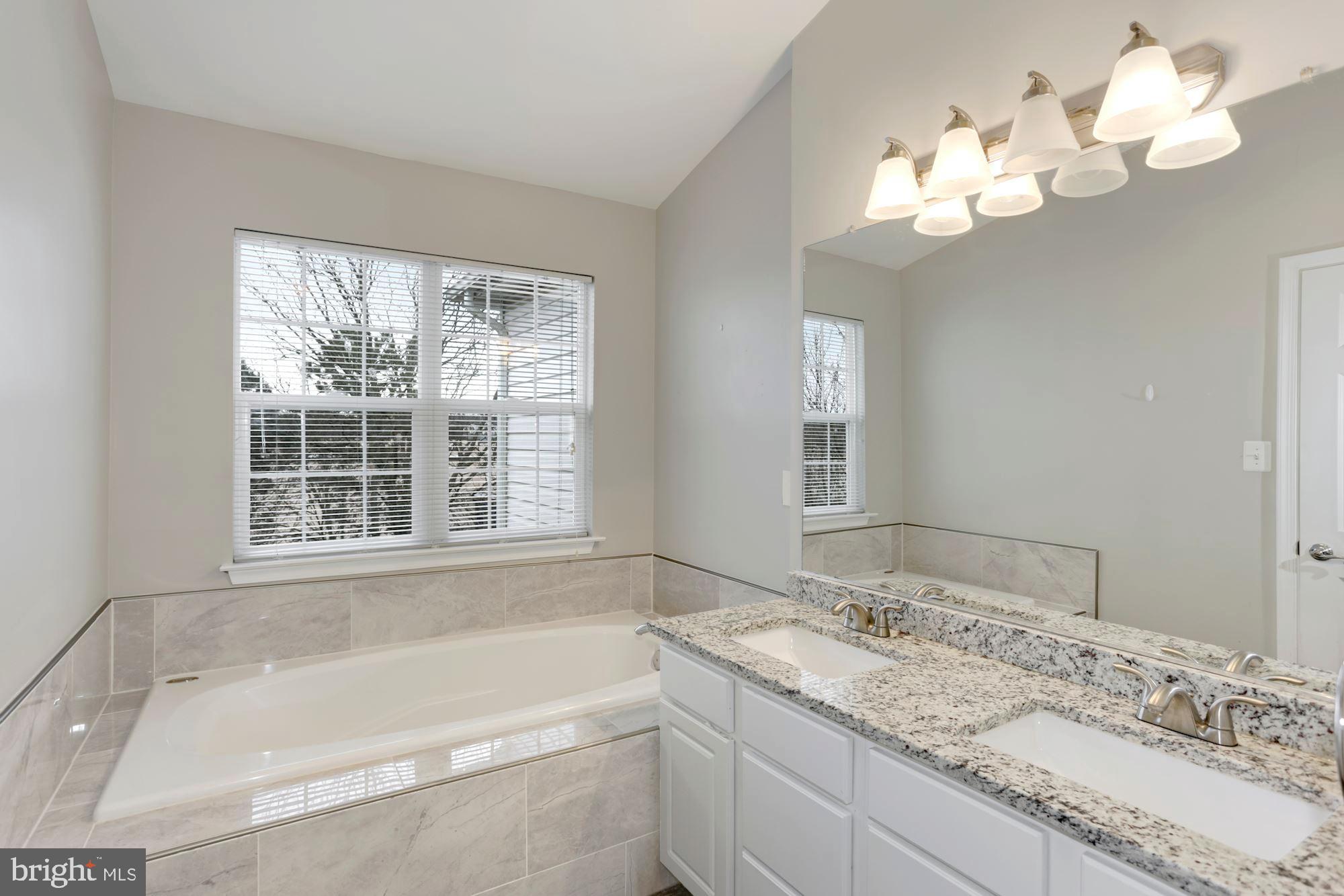 GREAT FALLS CHASE - Residential Lease