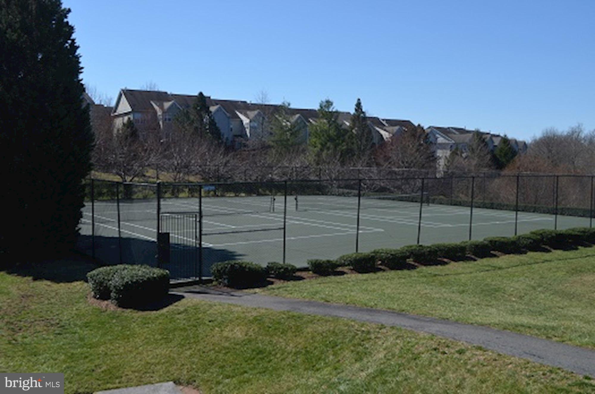 GREAT FALLS CHASE - Residential Lease