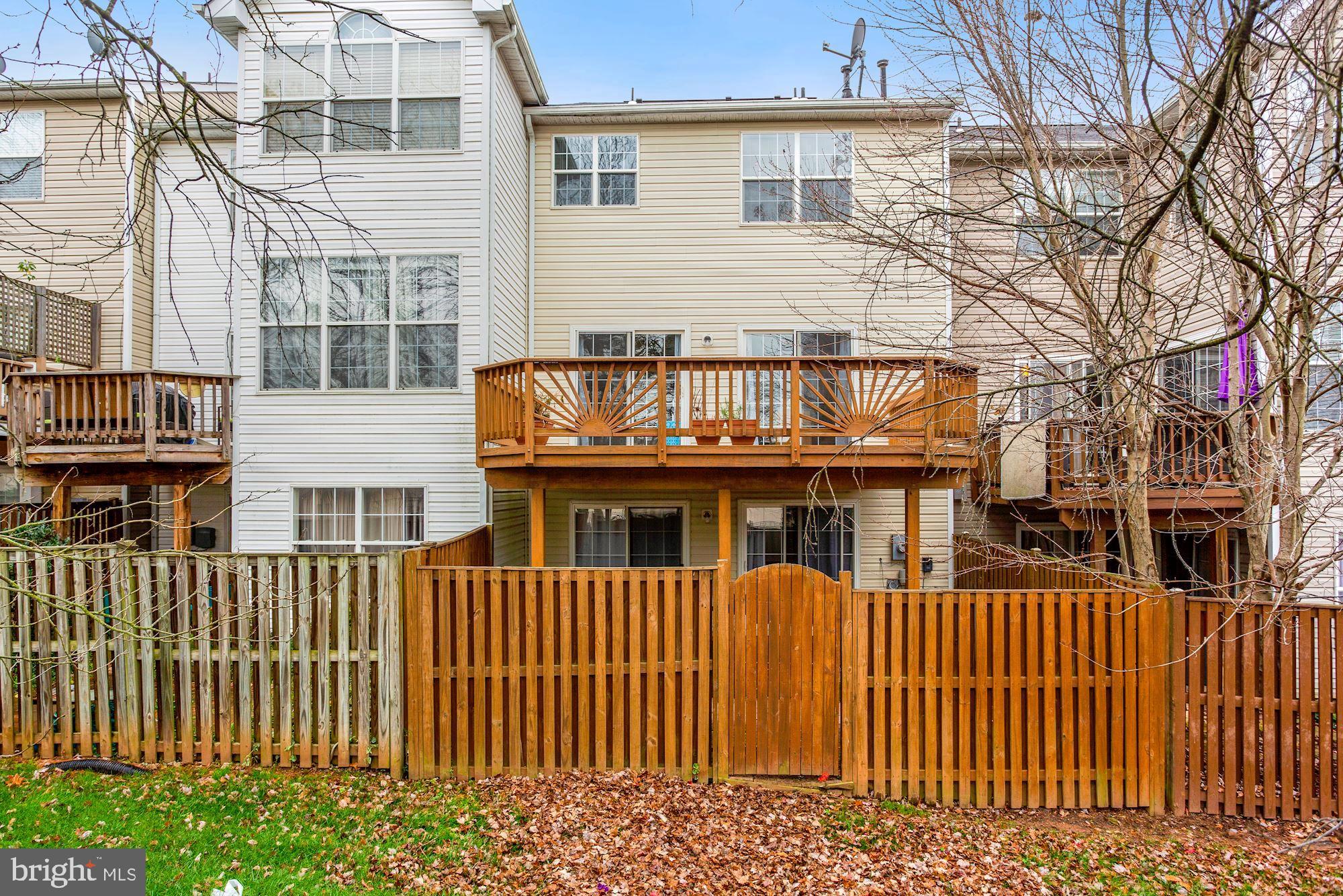 GREAT FALLS CHASE - Residential Lease