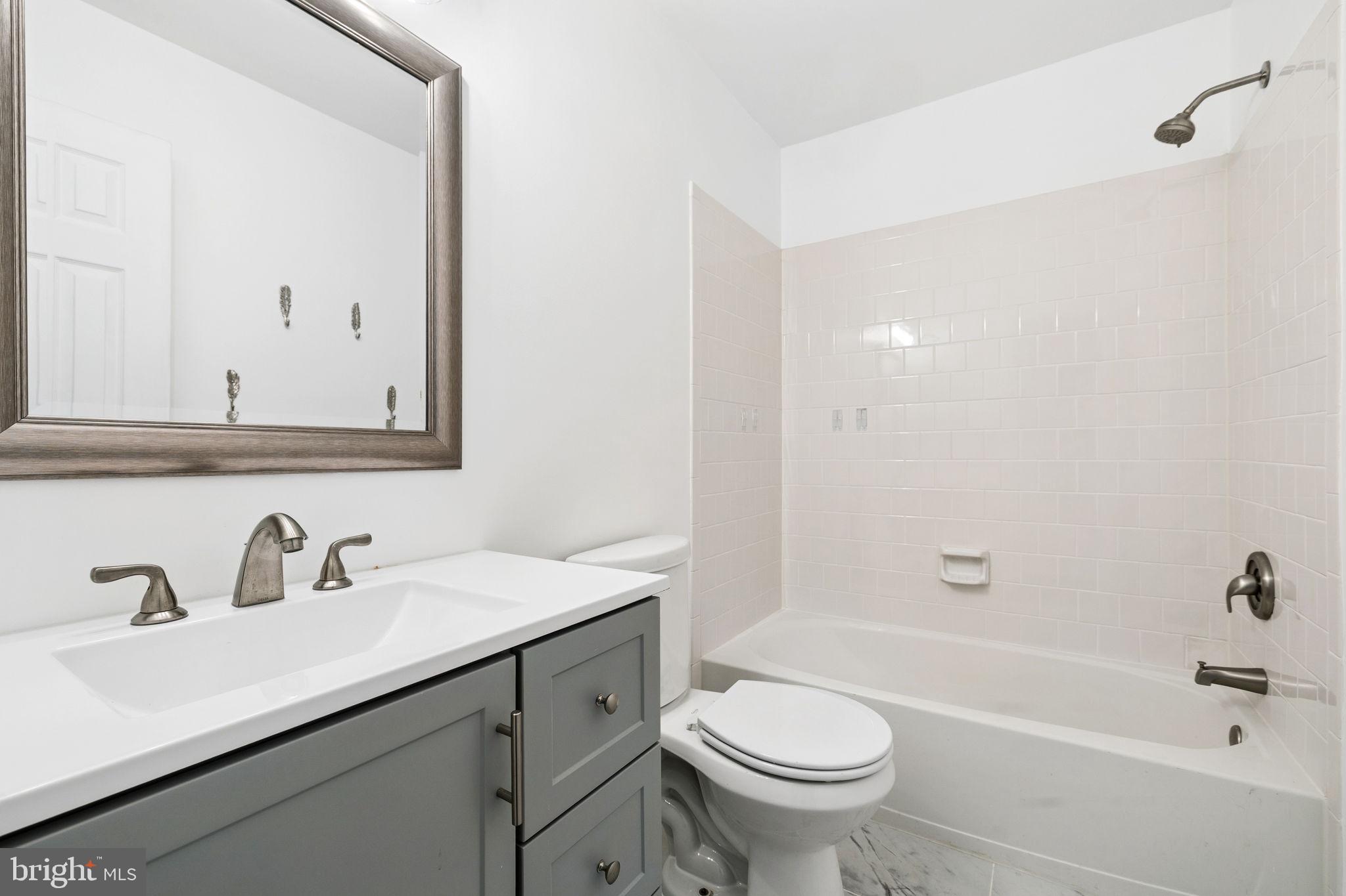 MONTCLAIR - Residential