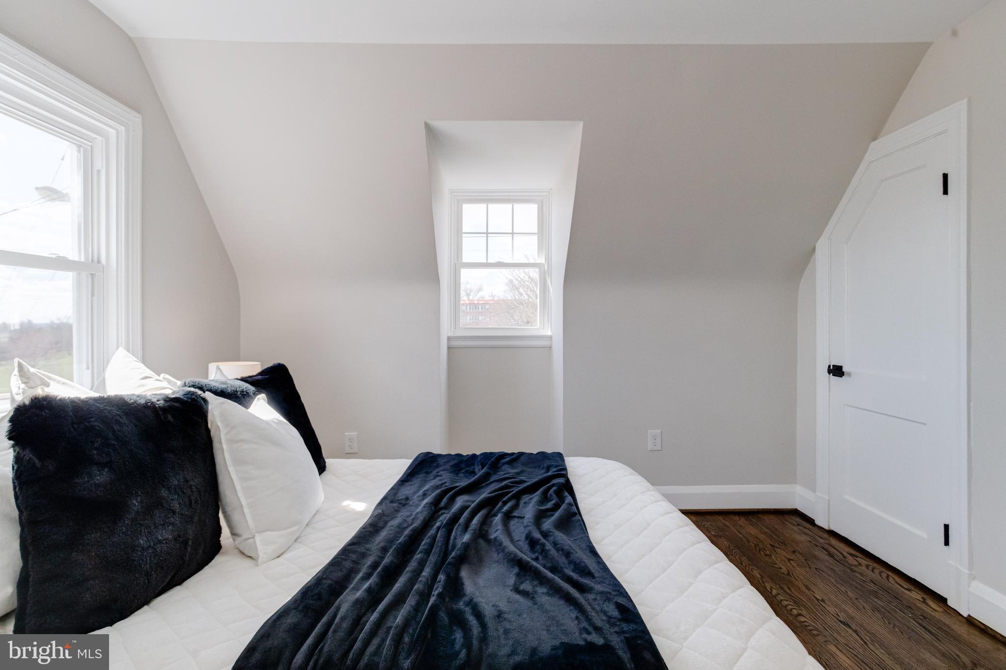 EDMONDSON VILLAGE - Residential