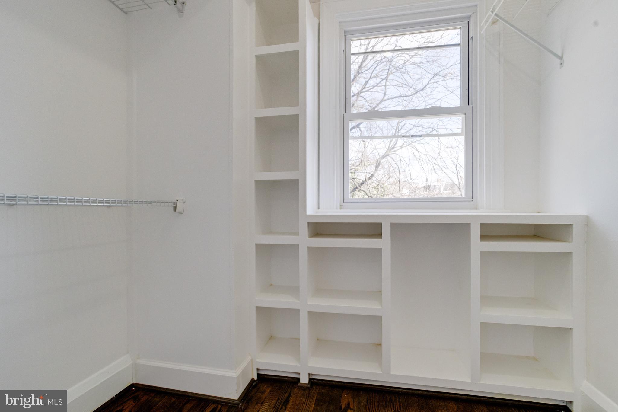 EDMONDSON VILLAGE - Residential