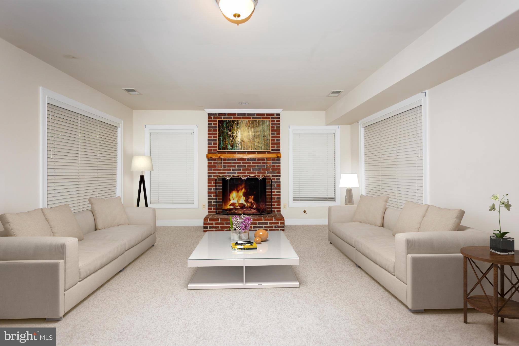 ANGELICA WOODS - Residential