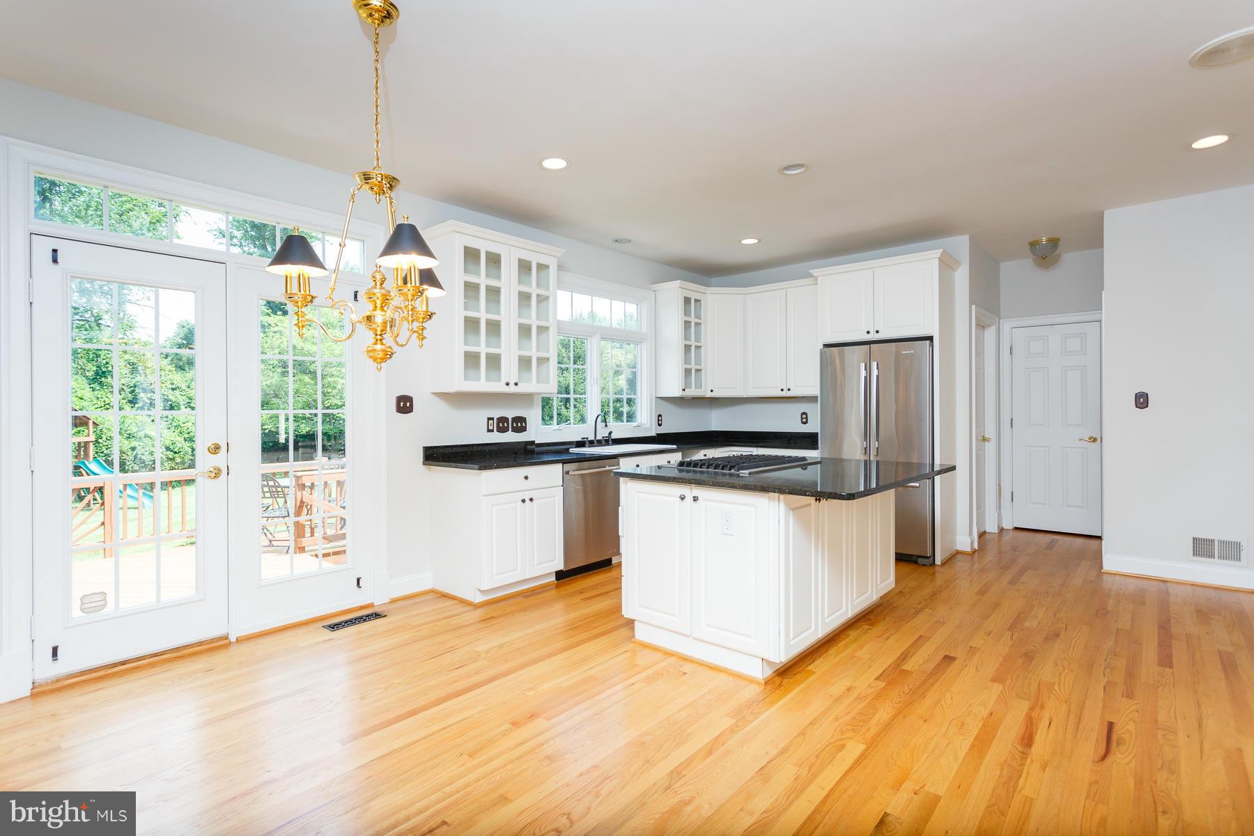 ANGELICA WOODS - Residential