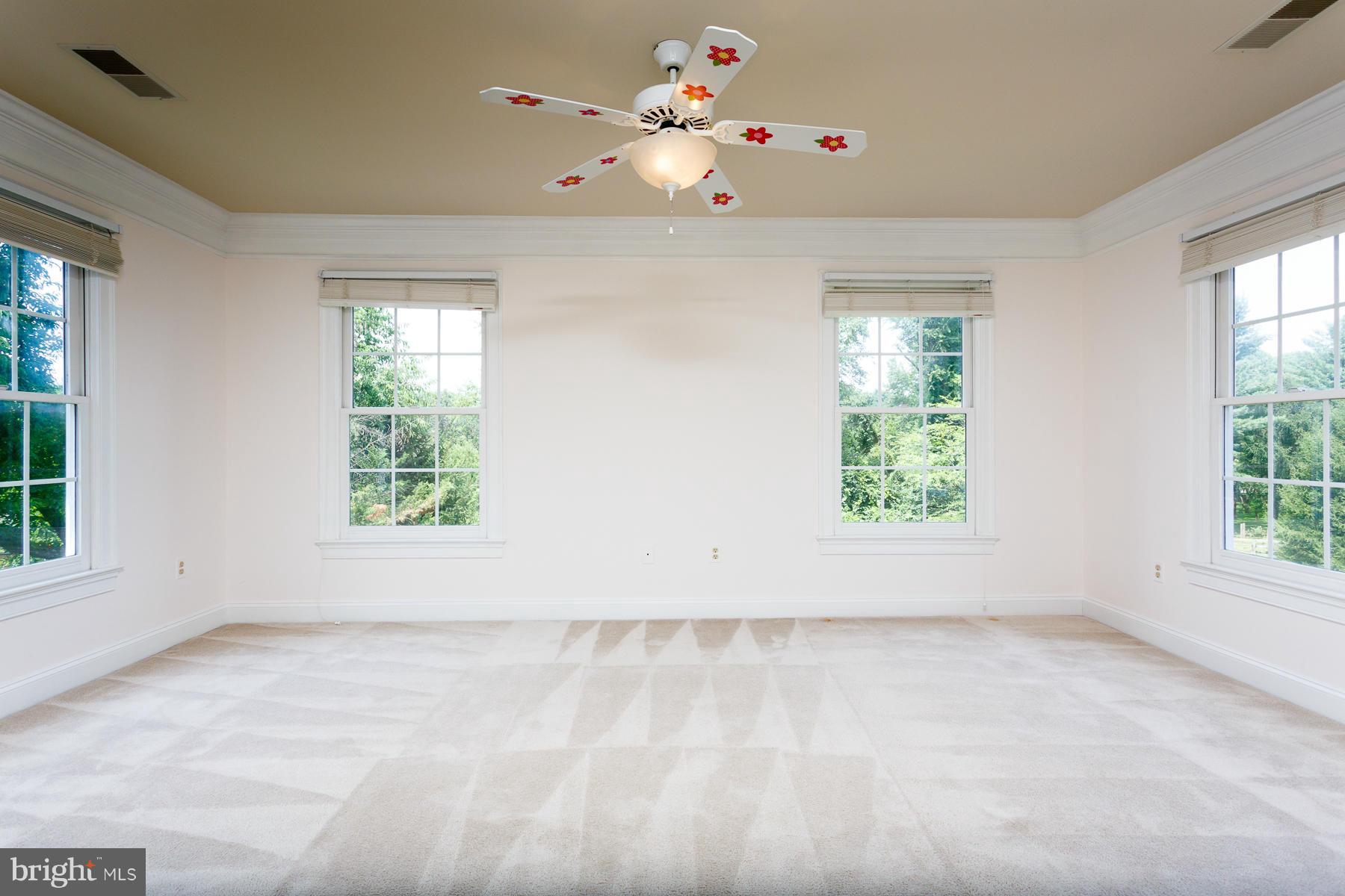 ANGELICA WOODS - Residential