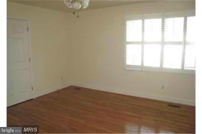 ROSEMONT - Residential Lease