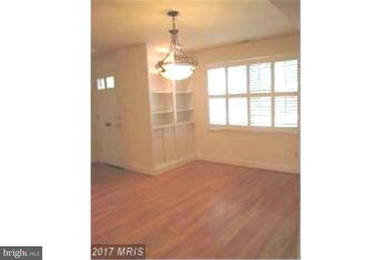 ROSEMONT - Residential Lease