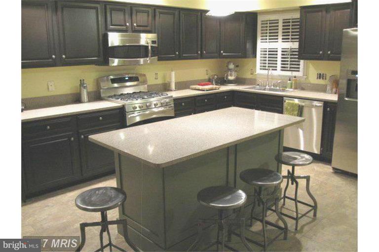 ROSEMONT - Residential Lease