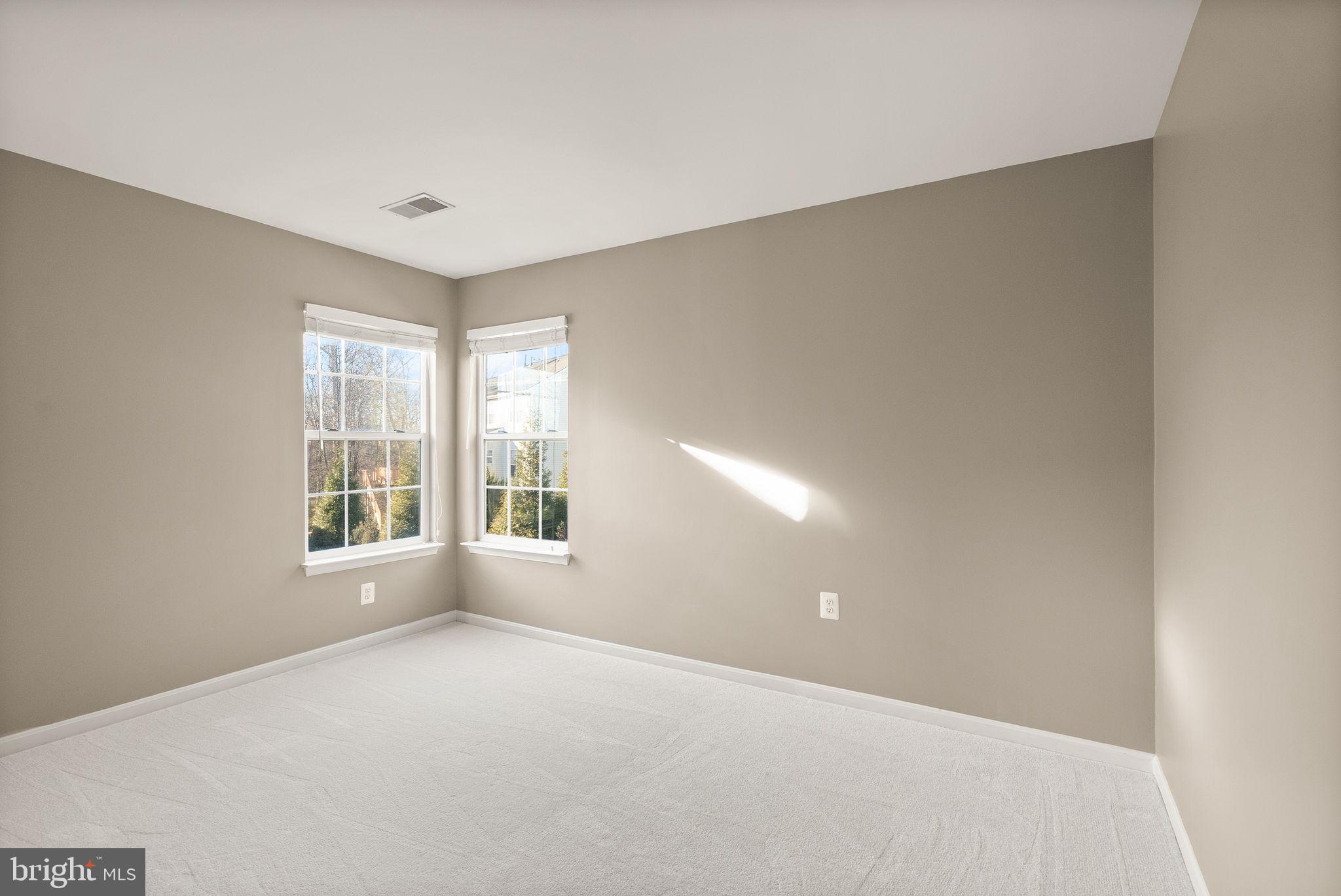 KINCAID FOREST - Residential