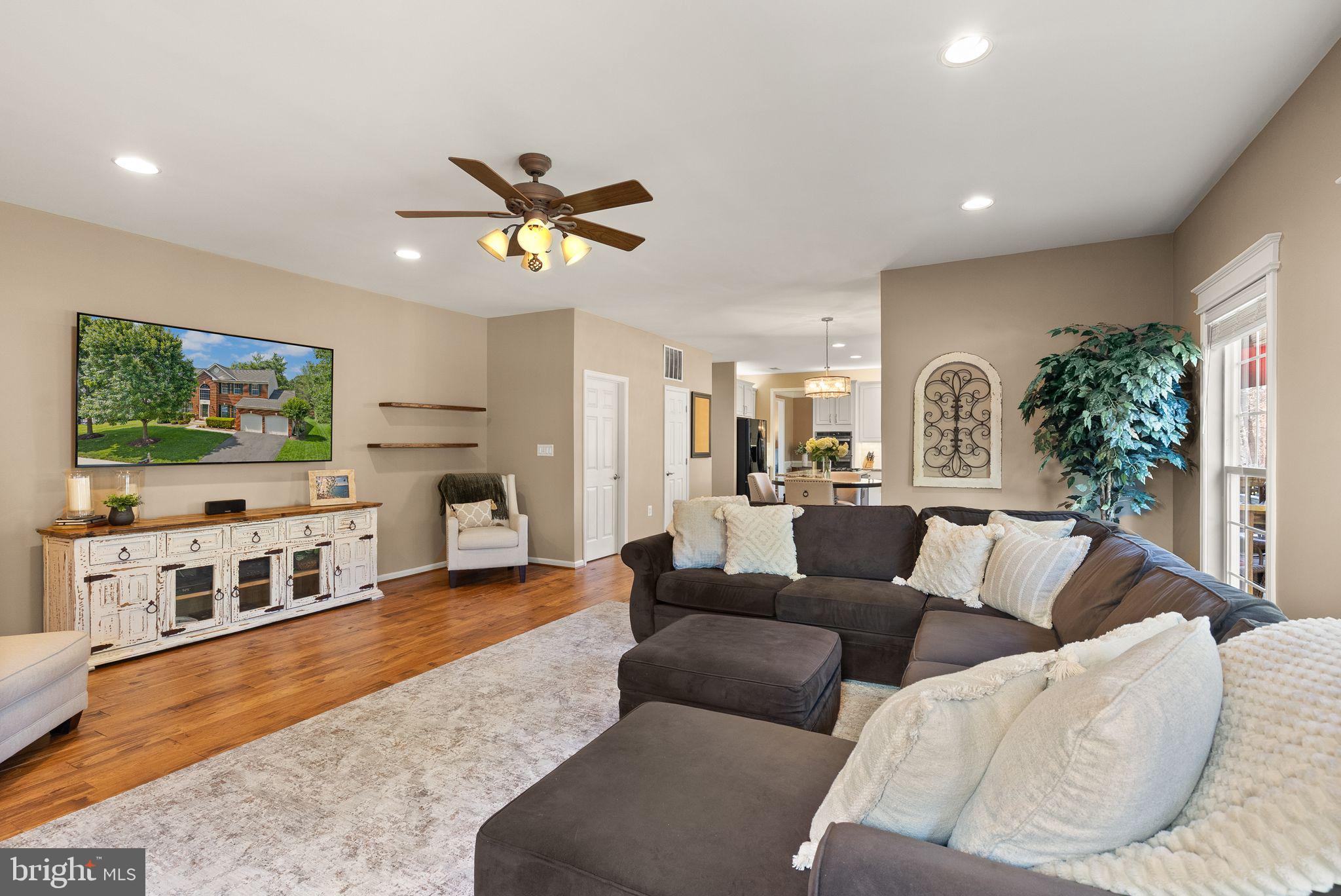 KINCAID FOREST - Residential