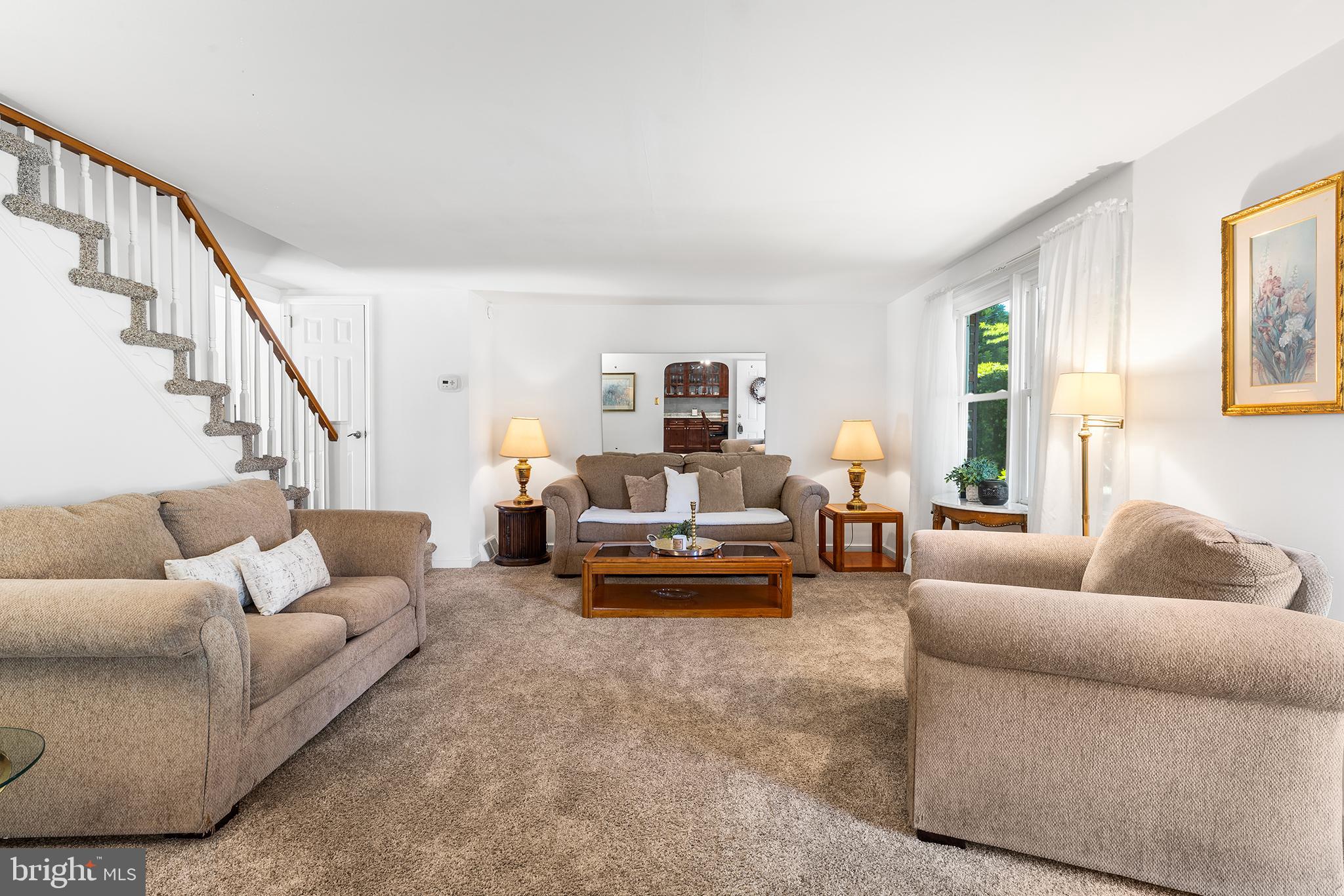 539 E SCENIC ROAD