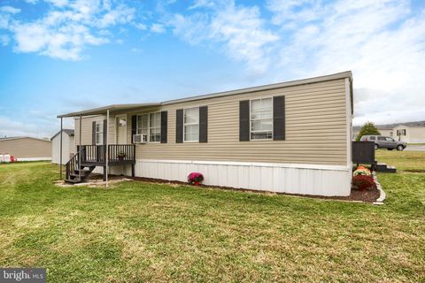 Homes For Sale - 292 Dallas Drive<br/> GRANTVILLE, PA 17028