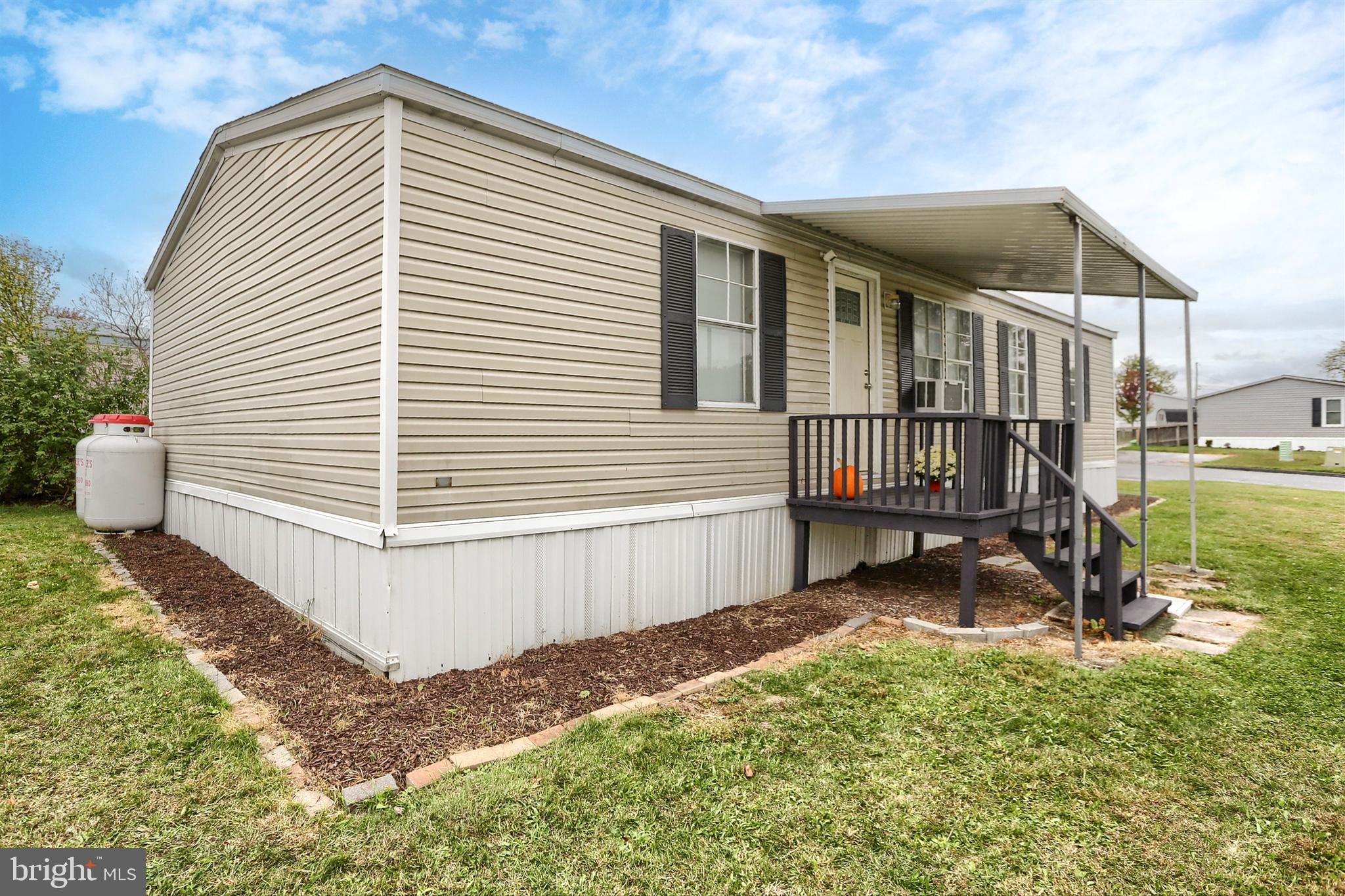 CHESAPEAKE ESTATES - Residential