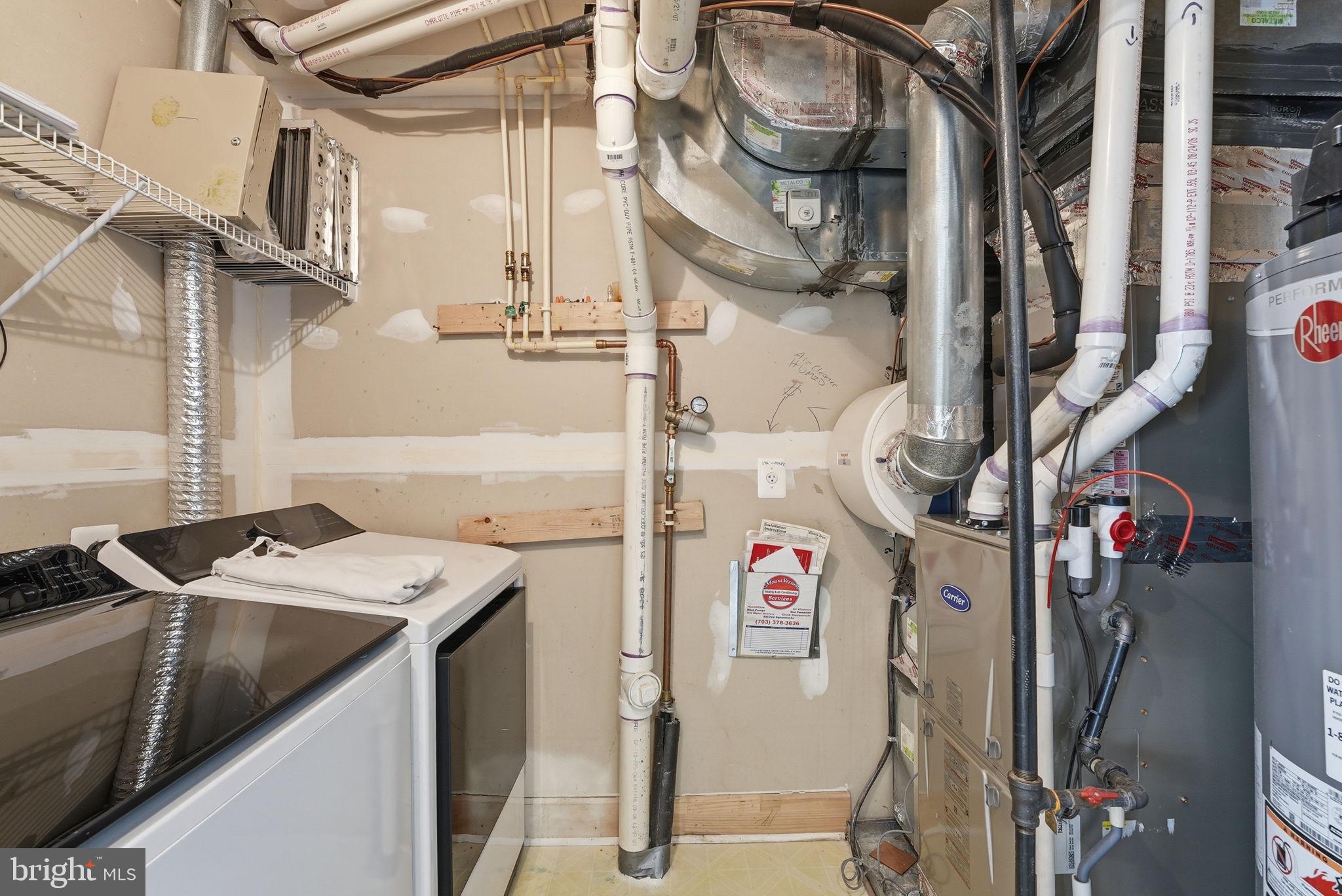 POTOMAC CLUB - Residential