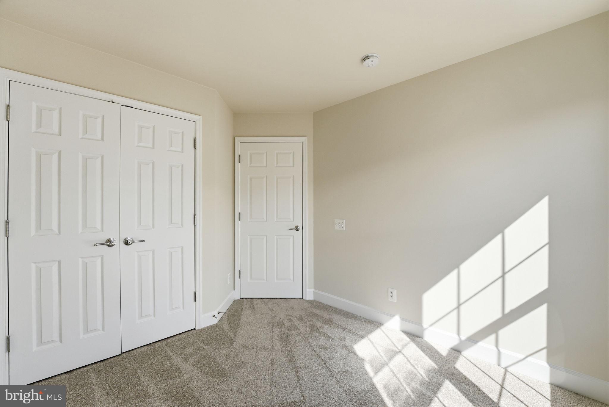 POTOMAC CLUB - Residential