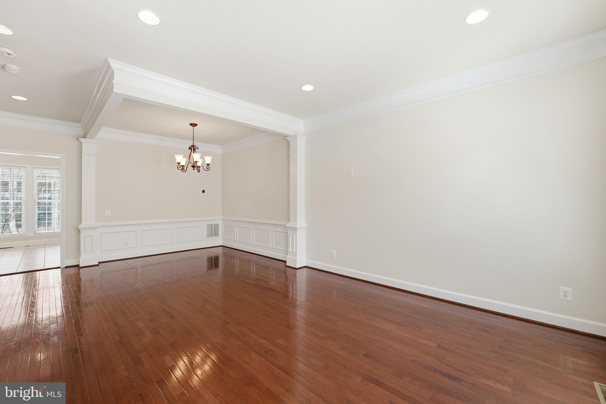 POTOMAC CLUB - Residential