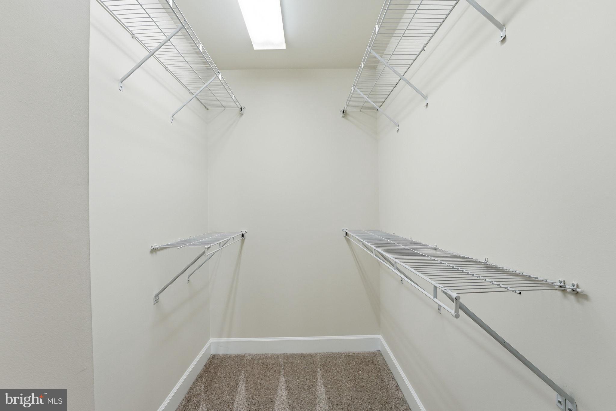 POTOMAC CLUB - Residential