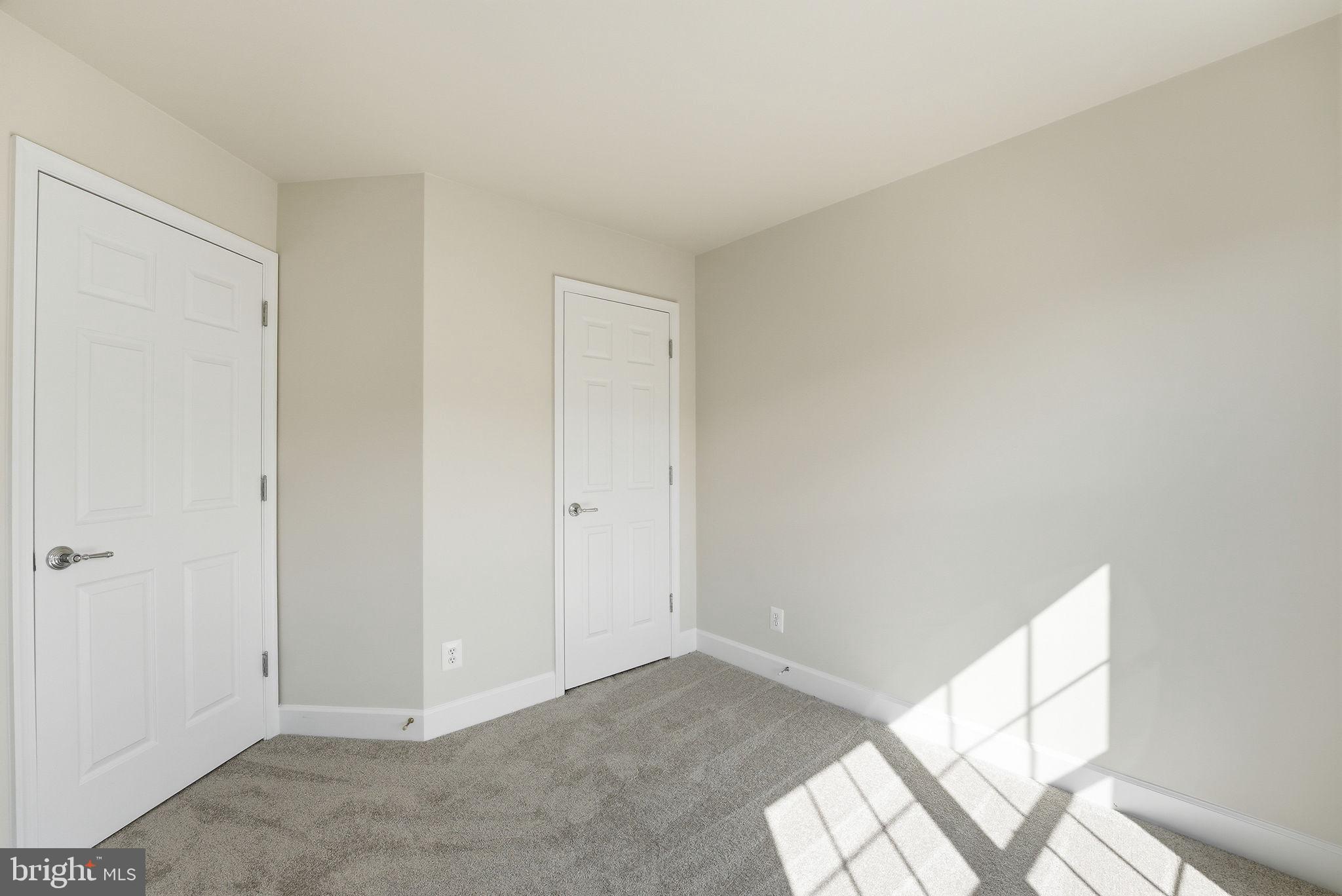 POTOMAC CLUB - Residential