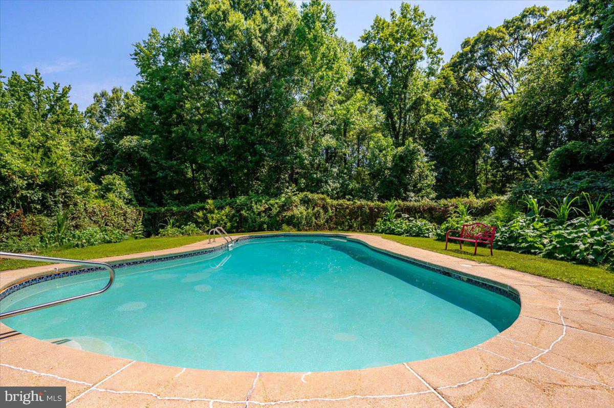 1305 ACCOKEEK ROAD