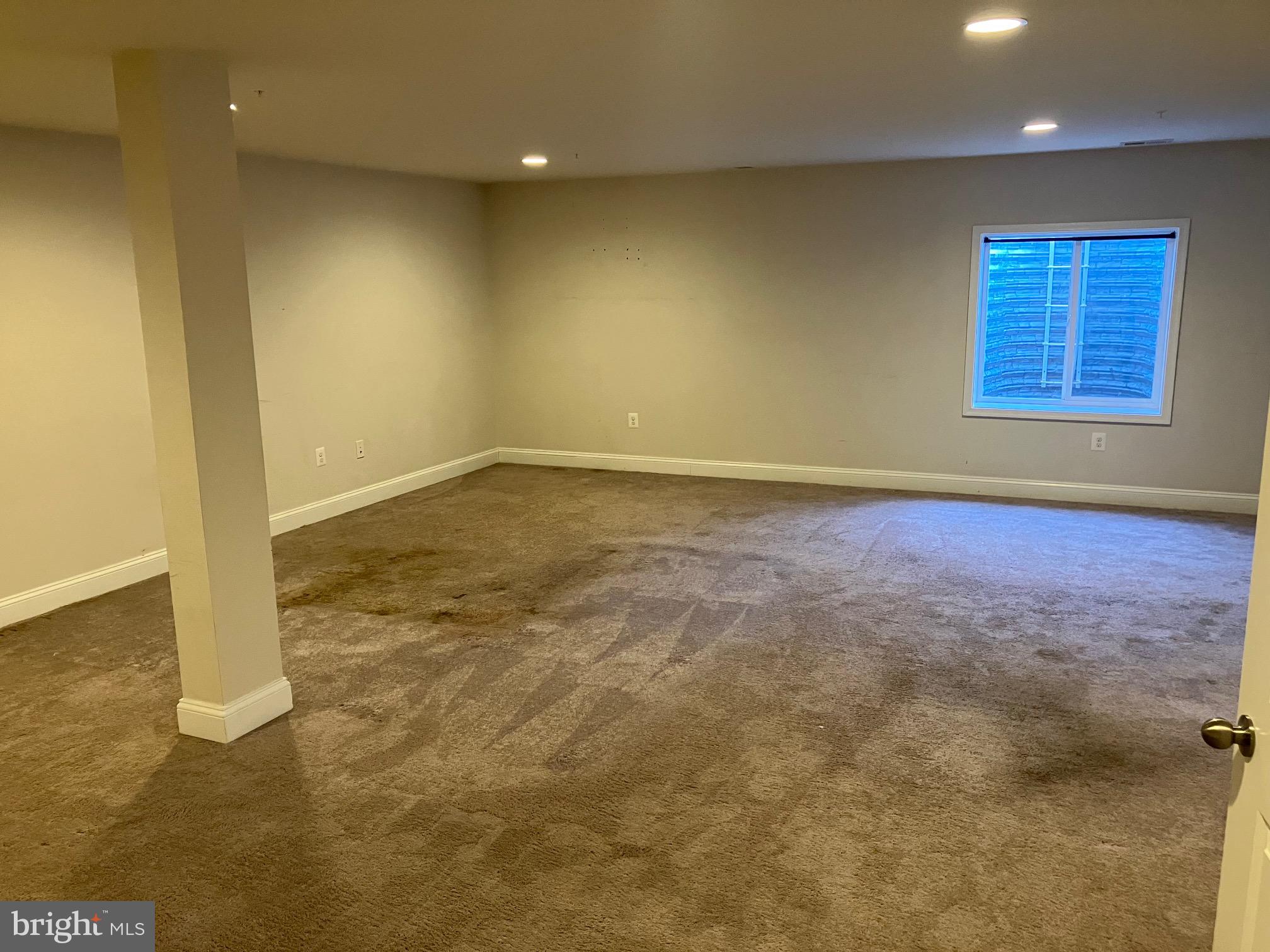 STONEY RUN - Residential