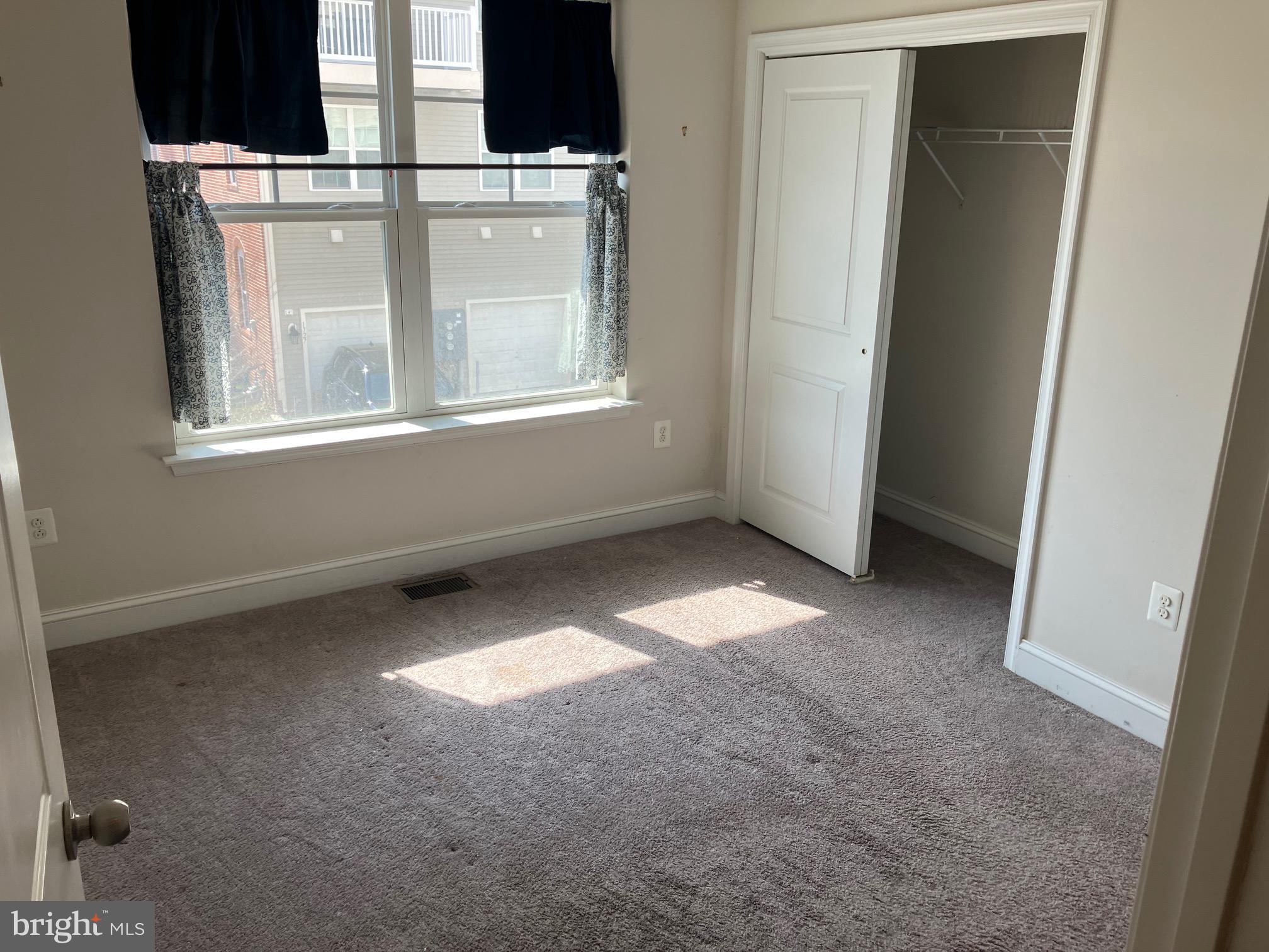 STONEY RUN - Residential