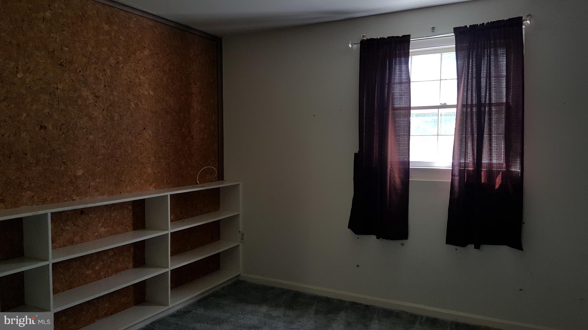 GYPSUM HILL - Residential Lease