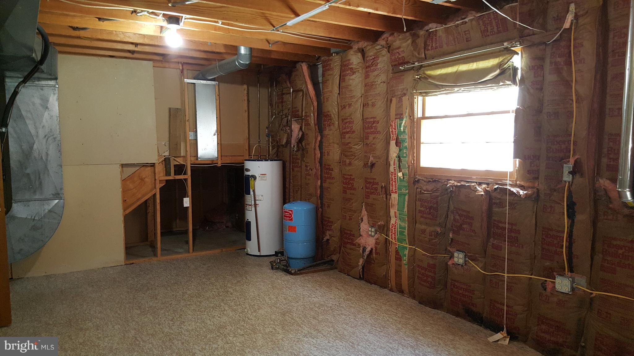 GYPSUM HILL - Residential Lease