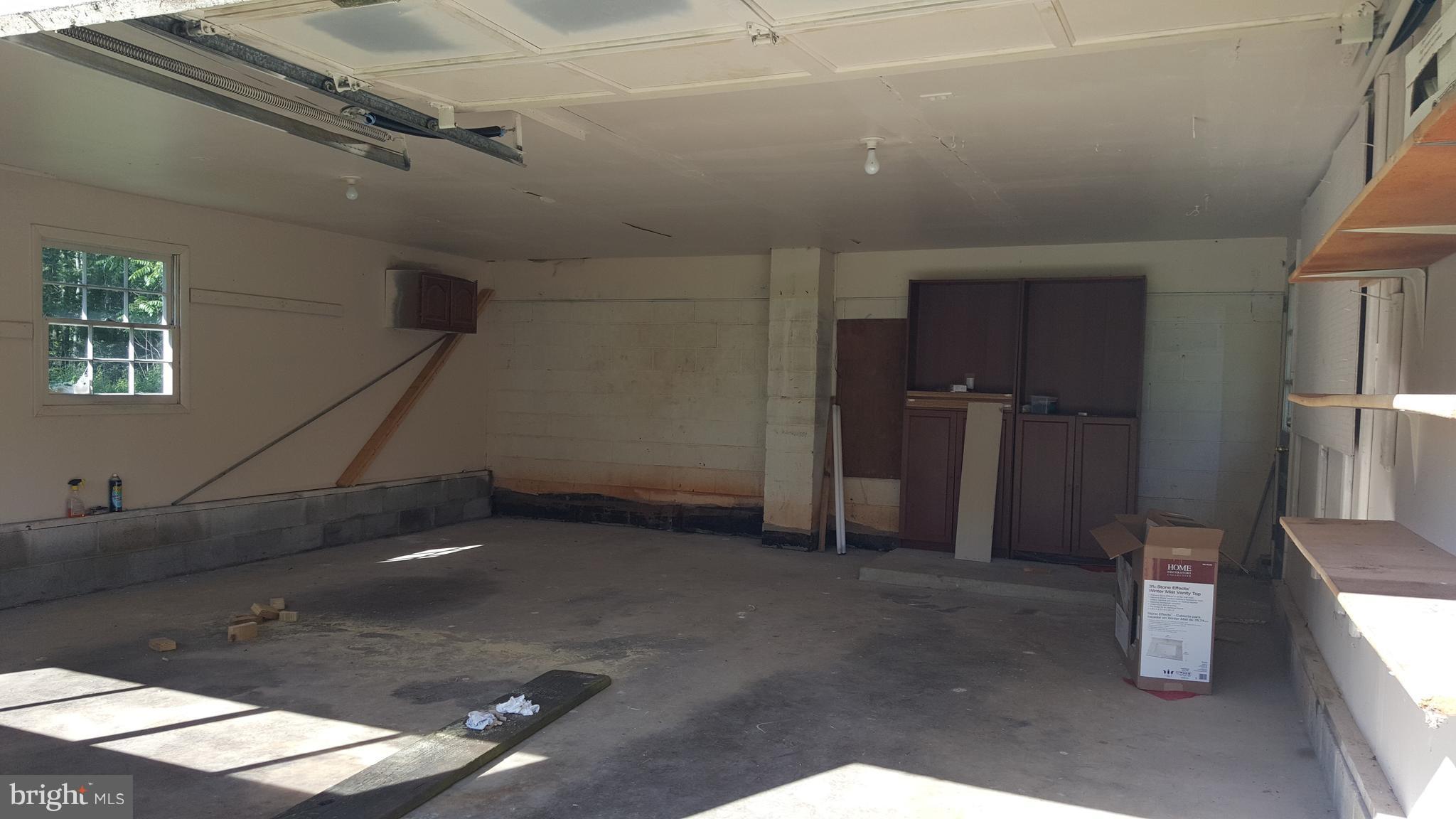 GYPSUM HILL - Residential Lease