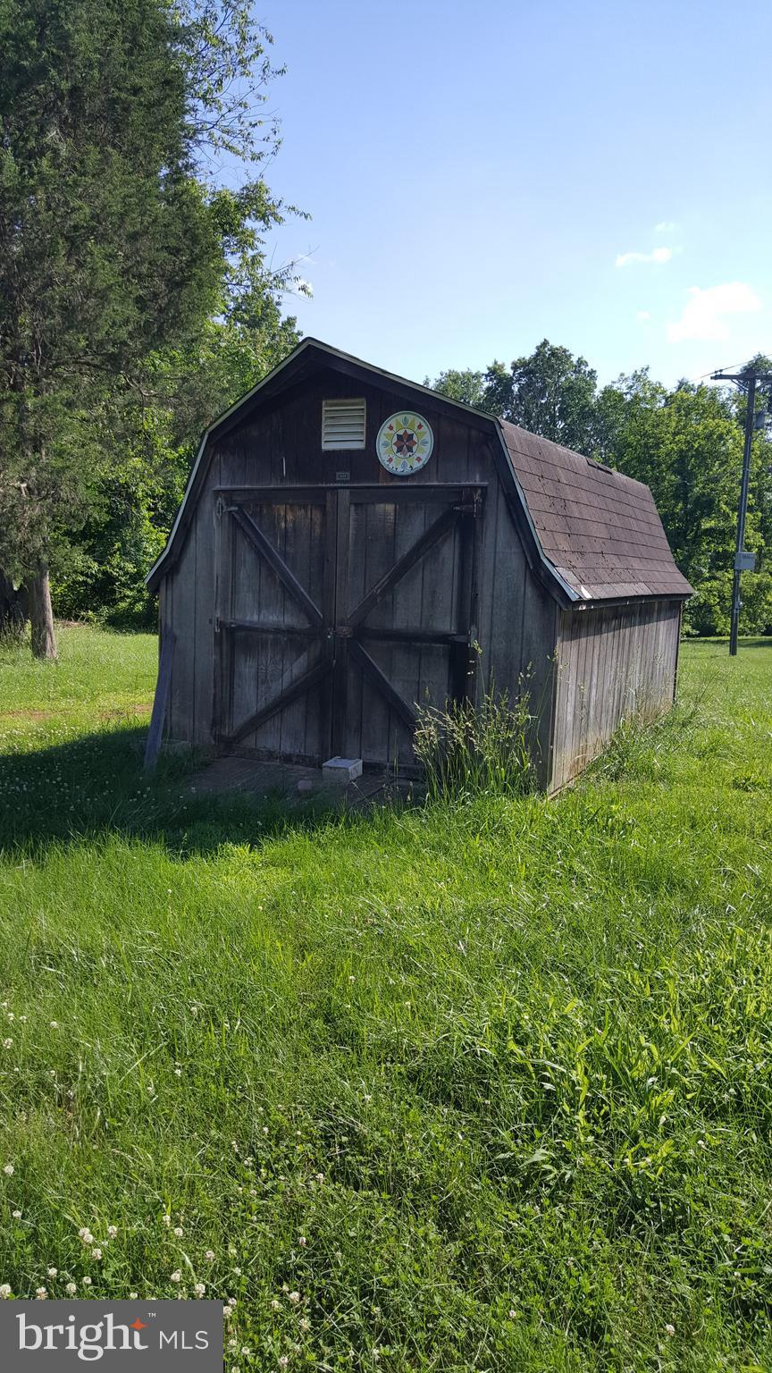 GYPSUM HILL - Residential Lease