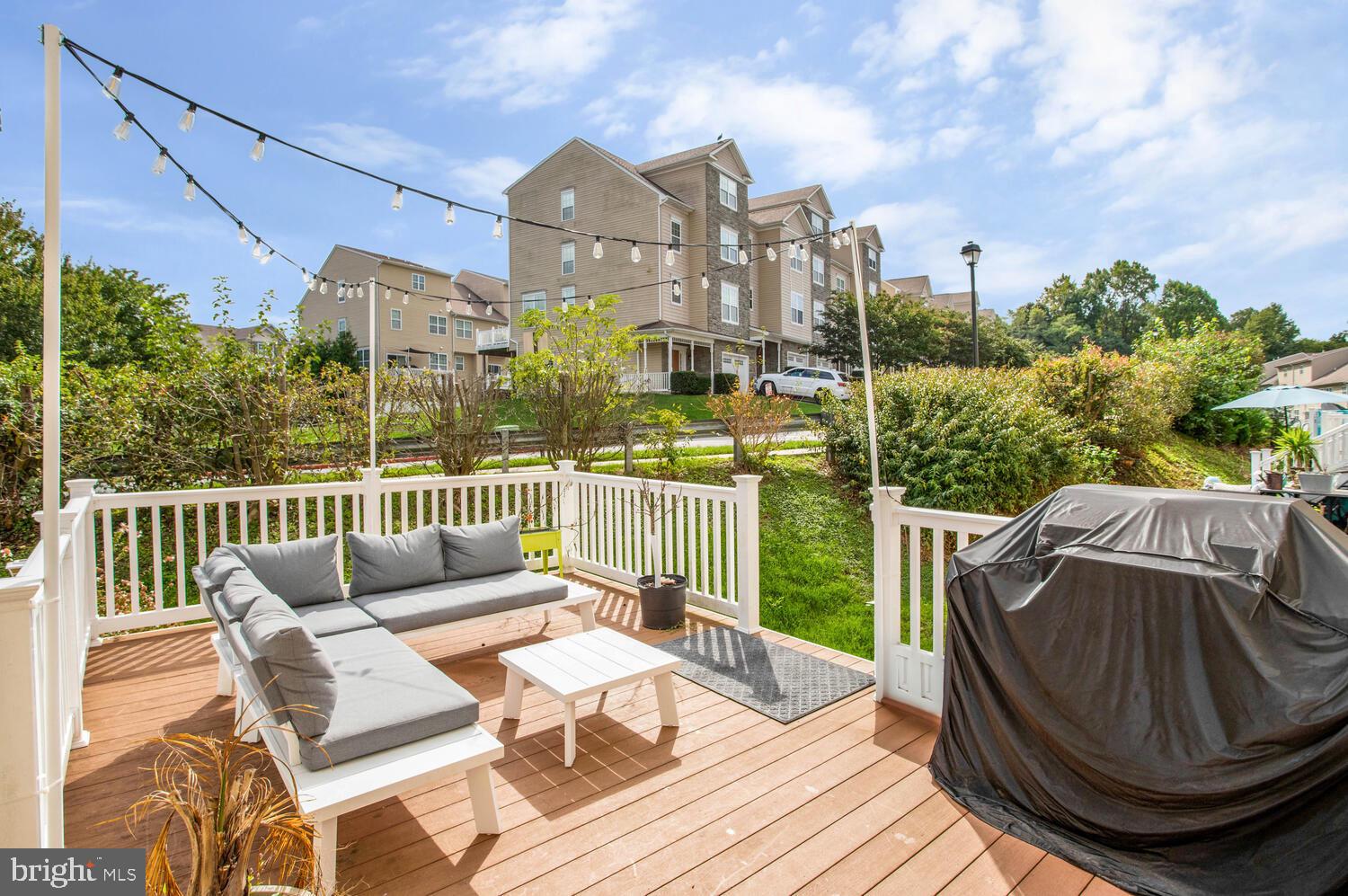 SAN FRANCISCO BY THE BAY - Residential Lease