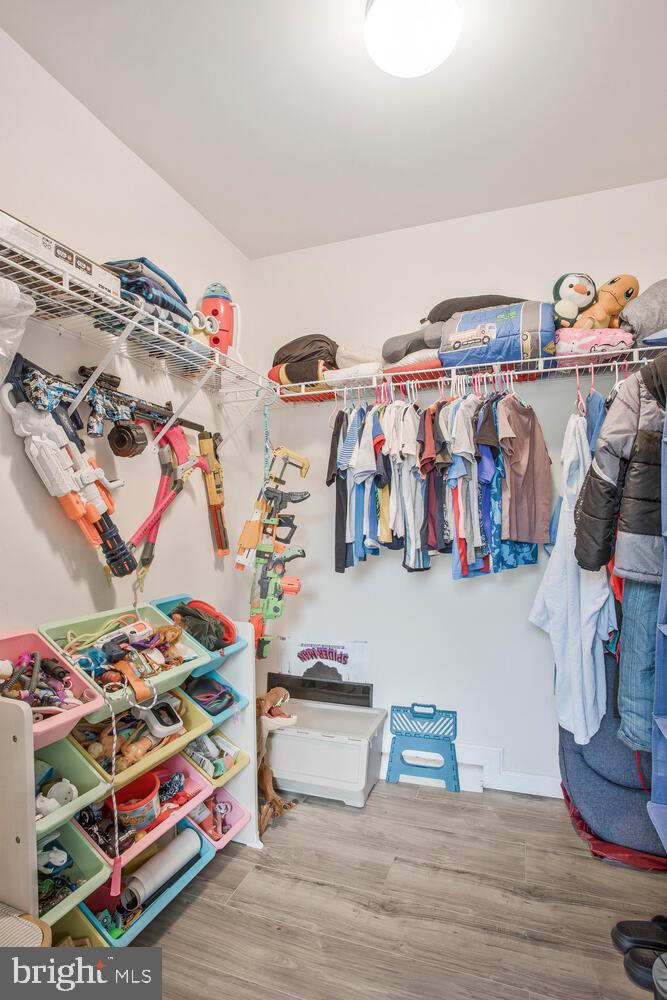 SAN FRANCISCO BY THE BAY - Residential Lease