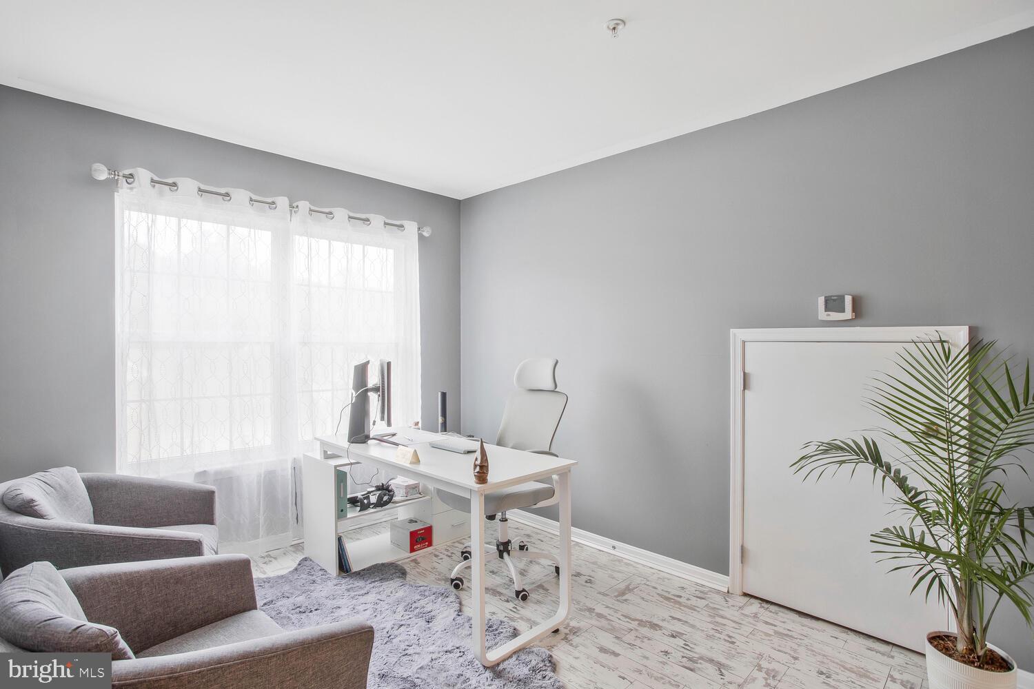 SAN FRANCISCO BY THE BAY - Residential Lease