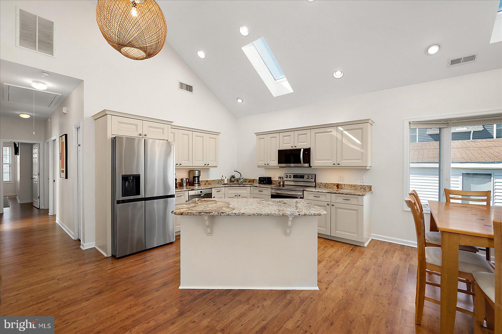 MONTEGO BAY - Residential