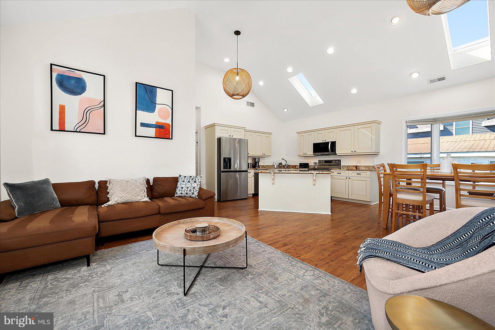 MONTEGO BAY - Residential