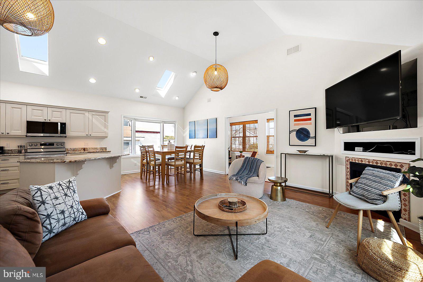 MONTEGO BAY - Residential