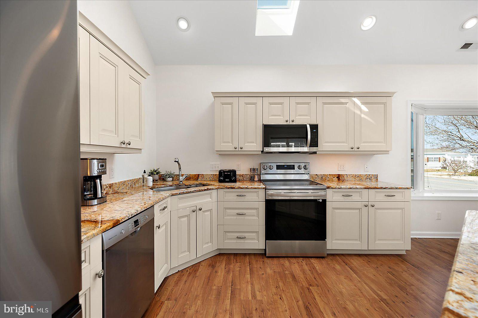 MONTEGO BAY - Residential