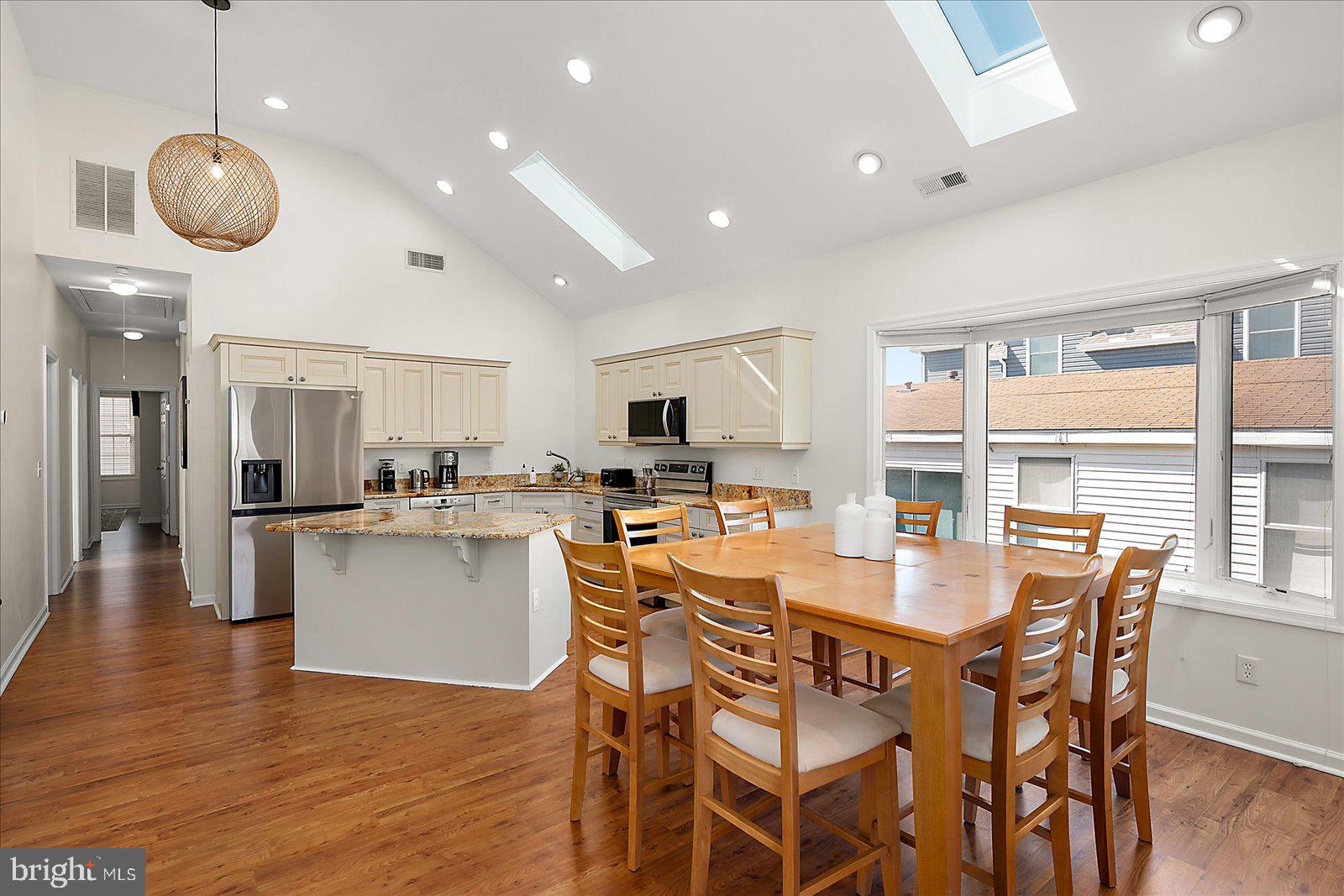 MONTEGO BAY - Residential