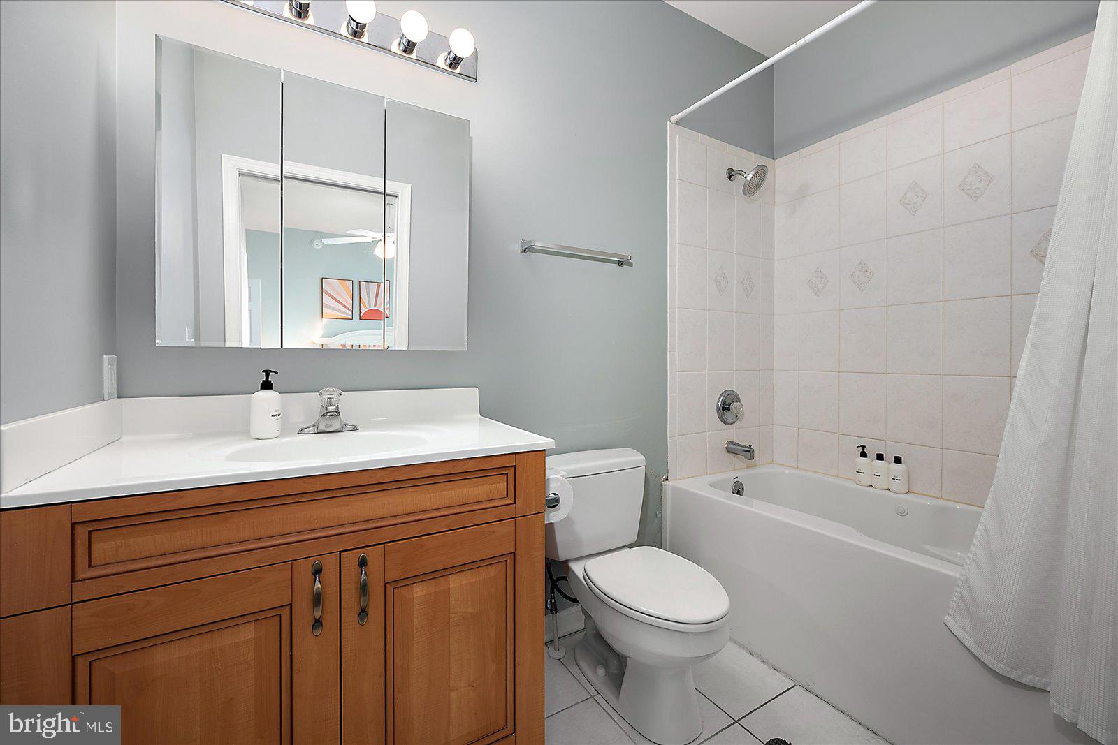 MONTEGO BAY - Residential