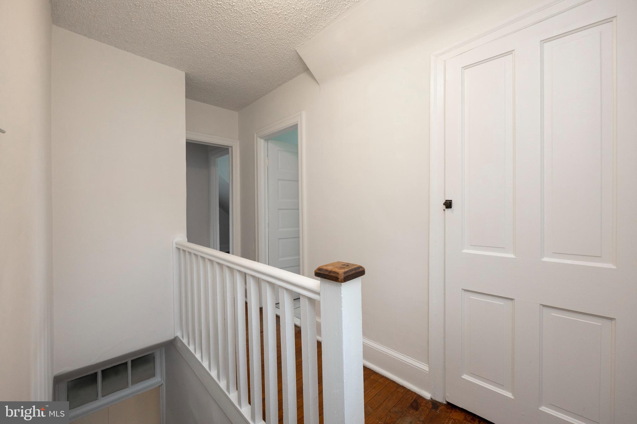 WESTINGHOUSE VLG - Residential