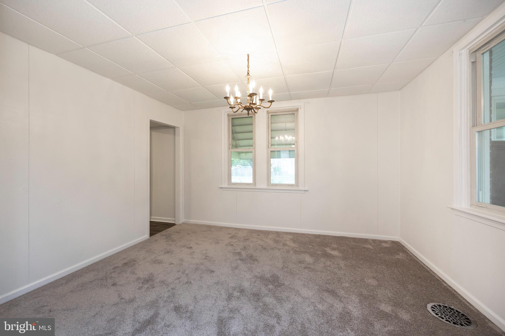 WESTINGHOUSE VLG - Residential