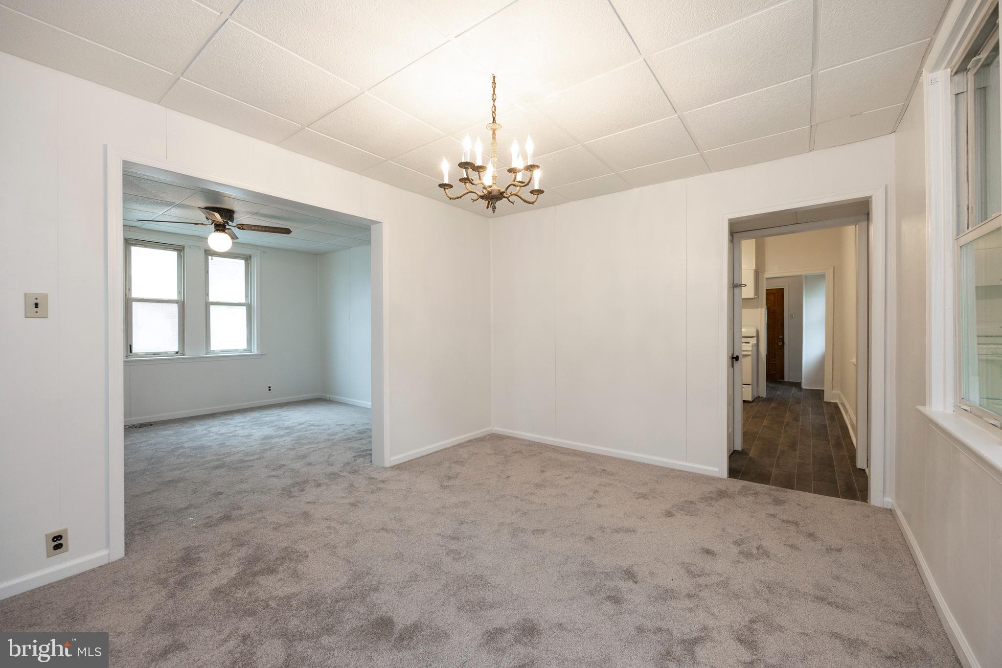 WESTINGHOUSE VLG - Residential