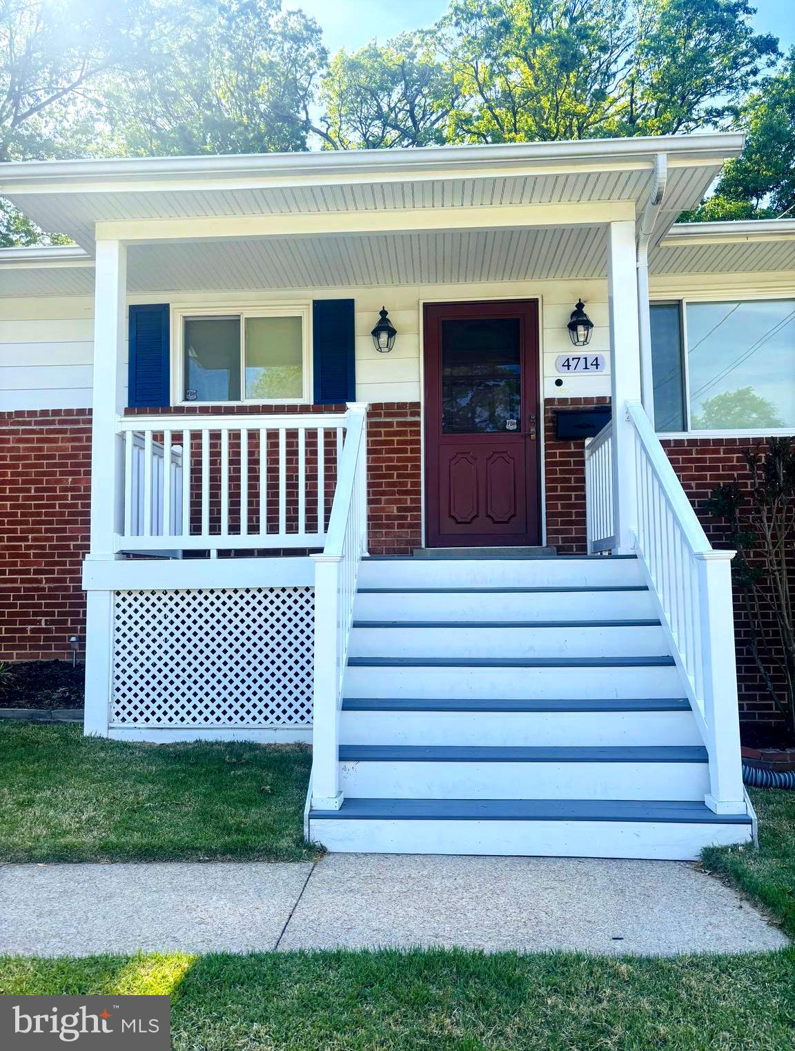 4714 GLENOAK ROAD