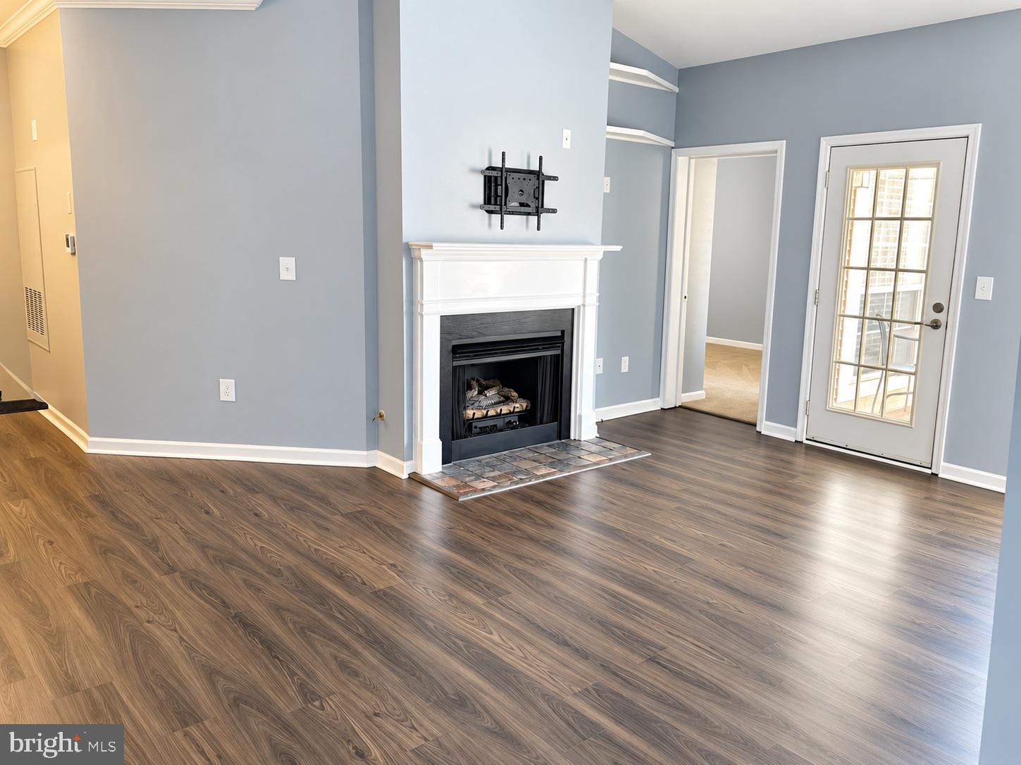 4550 STRUTFIELD LANE 2413
