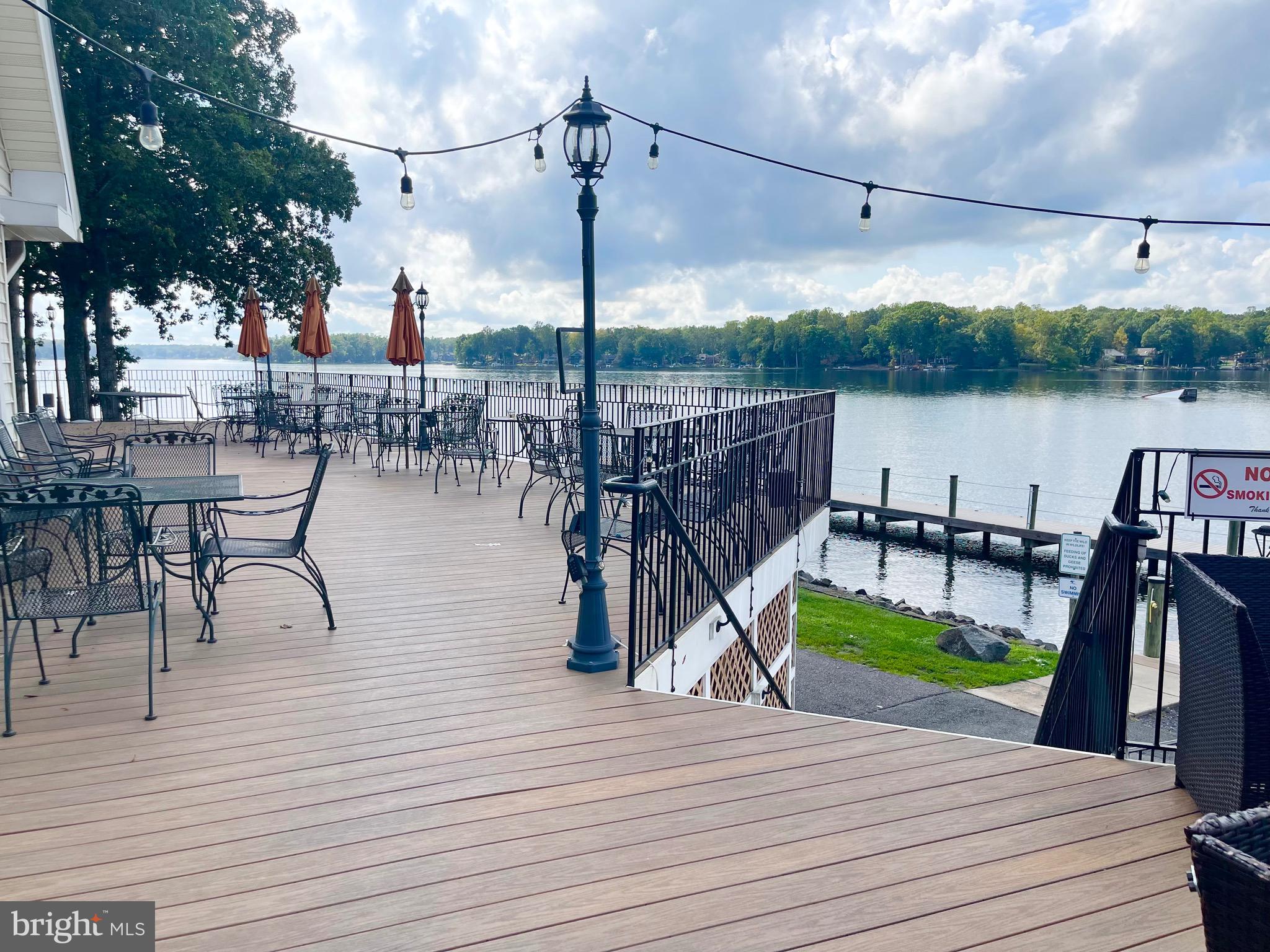 LAKE OF THE WOODS - Residential Lease